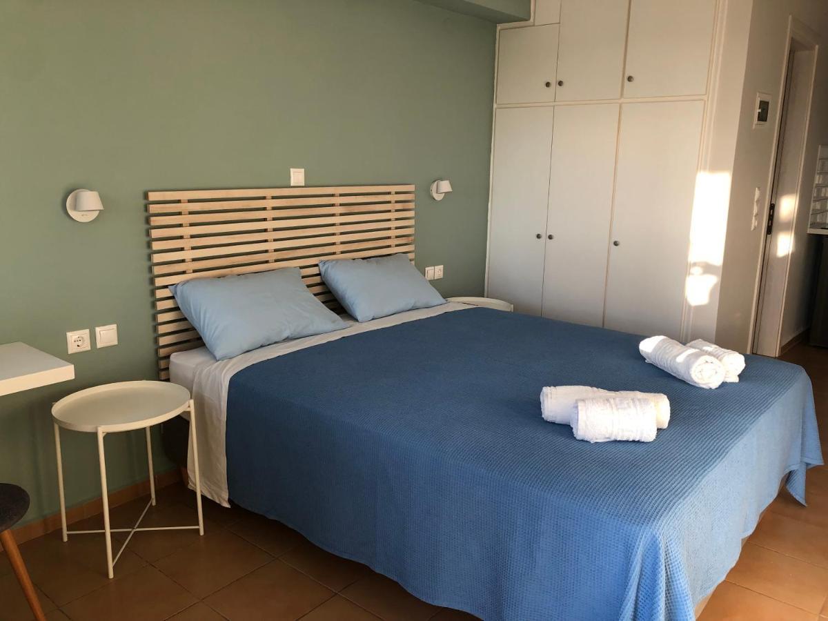 לאסי Despina Studios And Apartments מראה חיצוני תמונה