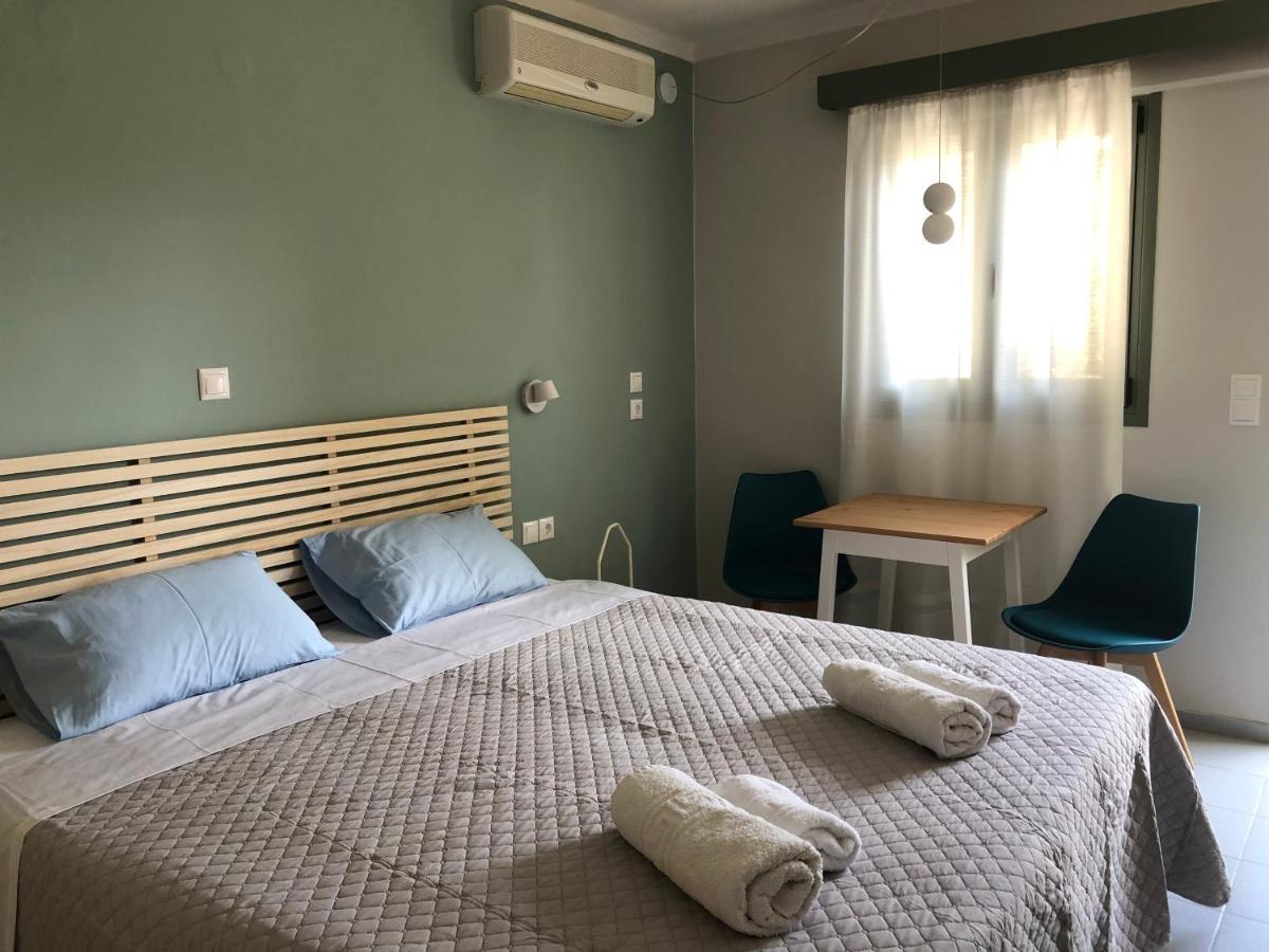 לאסי Despina Studios And Apartments מראה חיצוני תמונה